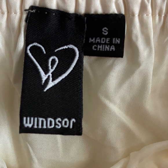 Windsor Cream Front Slit Tiered Maxi Skirt S - Picture 8 of 11